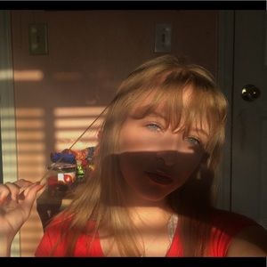 Meet your Posher, Lilly